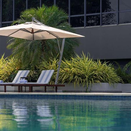 Radisson Blu Okoume Palace Hotel, Libreville Bagian luar foto