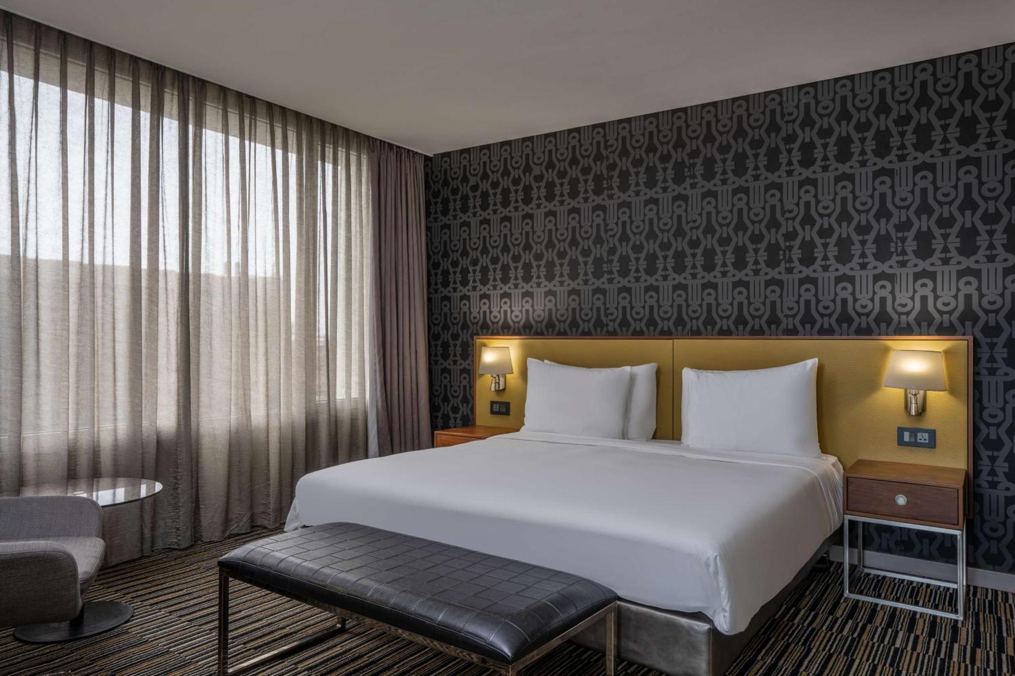 Radisson Blu Okoume Palace Hotel, Libreville Bagian luar foto
