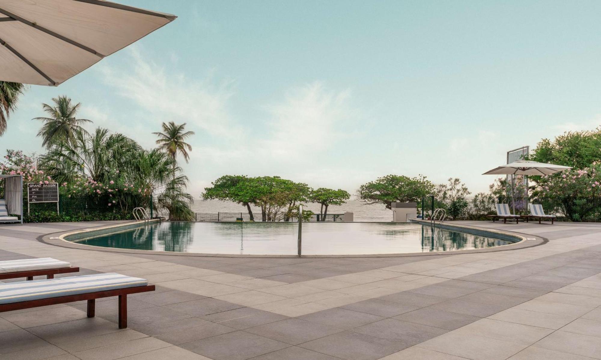 Radisson Blu Okoume Palace Hotel, Libreville Bagian luar foto