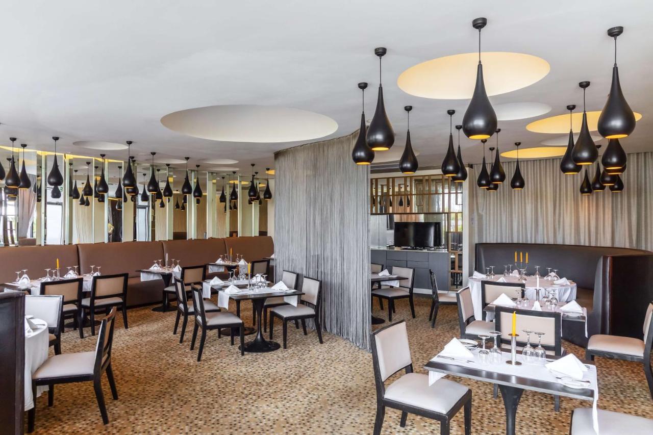Radisson Blu Okoume Palace Hotel, Libreville Bagian luar foto